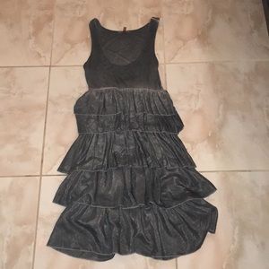 Cavender’s Gray Dress